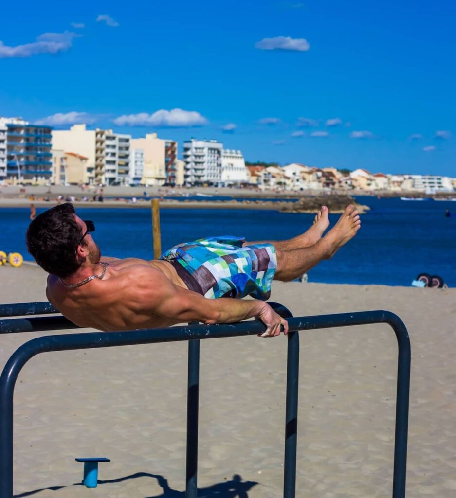 Why no one can do reverse planche 