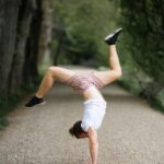 How to Do a Hollowback Handstand